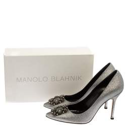 مملوكة مسبقًا Manolo Blahnik Silver Lurex Hangisi Pointed Toe Pumps Size 38.5