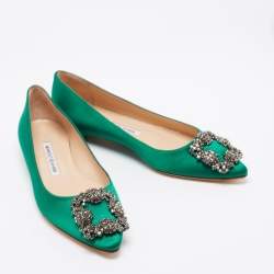 مملوكة مسبقًا Manolo Blahnik Green Satin Hangisi Ballet Flats Size 35