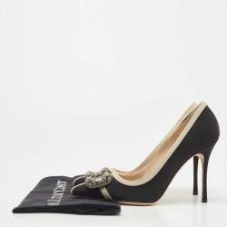 Pre Owned Manolo Blahnik Black/Beige Fabric Gotrian Pumps Size 36.5
