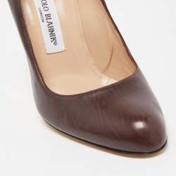 Pre Owned Manolo Blahnik Brown Leather Round Toe Pumps Size 36