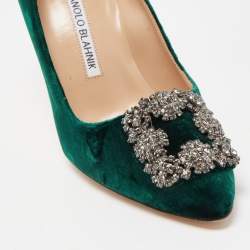 Pre Owned Manolo Blahnik Green Velvet Hangisi Crystal Embellished Pointed Toe Pumps Size 36.5