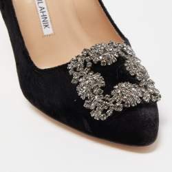 Pre Owned Manolo Blahnik Black Velvet Hangisi Pumps Size 36.5