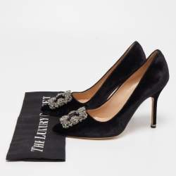 Pre Owned Manolo Blahnik Black Velvet Hangisi Pumps Size 36.5
