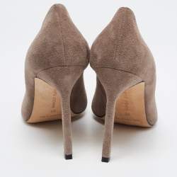 Pre Owned Manolo Blahnik Grey Suede Round Toe Pumps Size 36