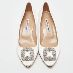 Manolo Blahnik White Satin Hangisi Pumps Size 40.5