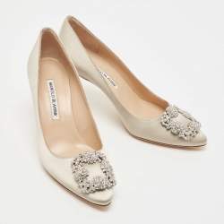 Pre Owned Manolo Blahnik Grey Satin Hangisi Pumps Size 37.5