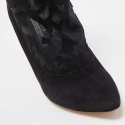 Manolo Blahnik Black Suede and Mesh Ankle Booties Size 37