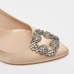 Pre Owned Manolo Blahnik Beige Satin Hangisi Pumps Size 39.5