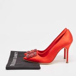 Pre Owned Manolo Blahnik Red Satin Hangisi Pumps Size 38