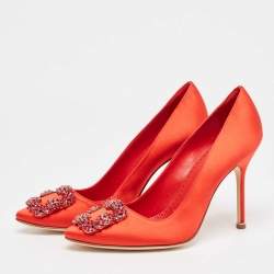 Pre Owned Manolo Blahnik Red Satin Hangisi Pumps Size 38