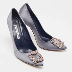 Pre Owned Manolo Blahnik Grey Satin Hangisi Pumps Size 39