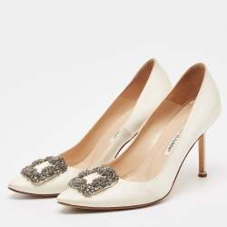 Manolo Blahnik White Satin Hangisi Crystal Embellished Pointed Toe Pumps Size 38.5