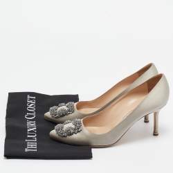 Pre Owned Manolo Blahnik Grey Satin Hangisi Pumps Size 38