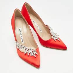 Pre Owned Manolo Blahnik Red Satin Nadira Pumps Size 34