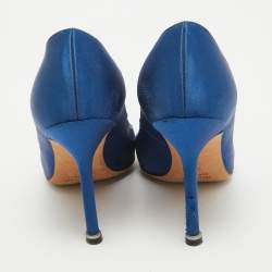 Manolo Blahnik Blue Satin Hangisi Pumps Size 35