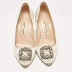 Pre Owned Manolo Blahnik Grey Satin Hangisi Pumps Size 40