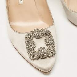 Pre Owned Manolo Blahnik Grey Satin Hangisi Pumps Size 40