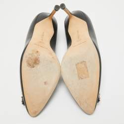 Pre Owned Manolo Blahnik Black Leather Hangisi Pumps Size 37.5