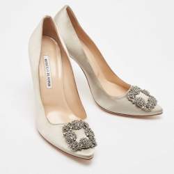 Pre Owned Manolo Blahnik Grey Satin Hangisi Pumps Size 39