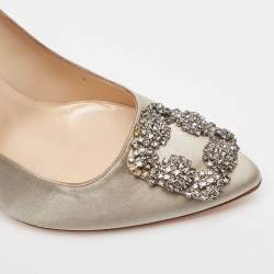 Pre Owned Manolo Blahnik Grey Satin Hangisi Pumps Size 39