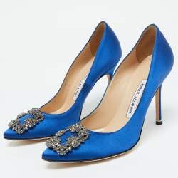Pre Owned Manolo Blahnik Blue Satin Hangisi Pumps Size 37.5