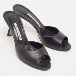 Pre Owned Manolo Blahnik Black Leather Jada Slide Sandals Size 38.5