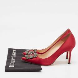 Pre Owned Manolo Blahnik Red Satin Hangisi Pumps Size 37