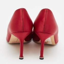 Pre Owned Manolo Blahnik Red Satin Hangisi Pumps Size 37