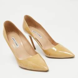 Pre Owned Manolo Blahnik Beige Patent Leather BB Pumps Size 42