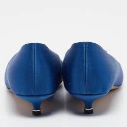 Manolo Blahnik Blue Satin Hangisi Pumps Size 37