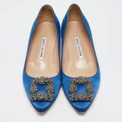 Manolo Blahnik Blue Satin Hangisi Pumps Size 37