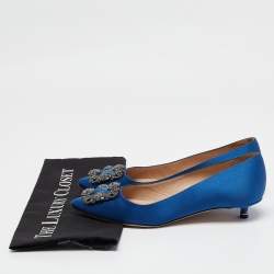 Manolo Blahnik Blue Satin Hangisi Pumps Size 37