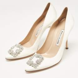 Pre Owned Manolo Blahnik Ivory Satin Hangisi Pumps Size 40.5