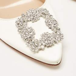 Pre Owned Manolo Blahnik Ivory Satin Hangisi Pumps Size 40.5