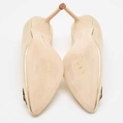 Pre Owned Manolo Blahnik Gold Leather Hangisi Crystal Embellished Pointed Toe Pumps Size 40