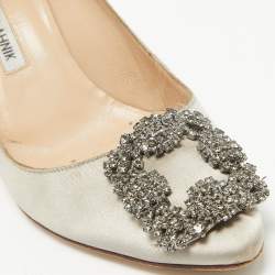 Pre Owned Manolo Blahnik Grey Satin Hangisi Pumps Size 37