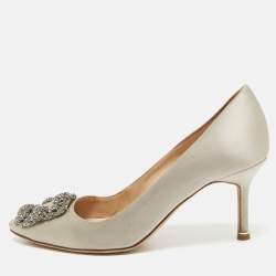 Pre Owned Manolo Blahnik Grey Satin Hangisi Pumps Size 37