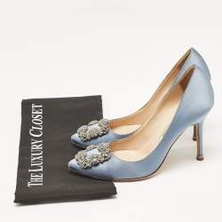 Pre Owned Manolo Blahnik Blue Satin Hangisi Pumps Size 37