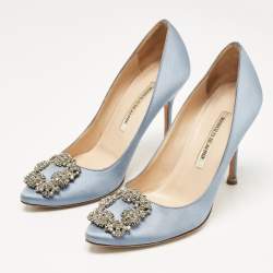 Pre Owned Manolo Blahnik Blue Satin Hangisi Pumps Size 37