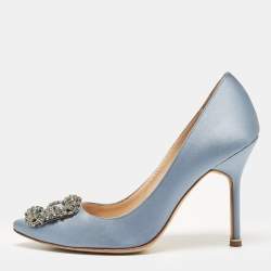 Pre Owned Manolo Blahnik Blue Satin Hangisi Pumps Size 37