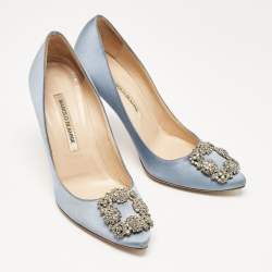 Pre Owned Manolo Blahnik Blue Satin Hangisi Pumps Size 37
