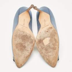 Pre Owned Manolo Blahnik Blue Satin Hangisi Pumps Size 37