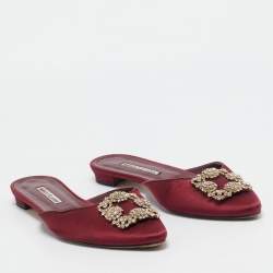 Pre Owned Manolo Blahnik Burgundy Satin Hangisi Crystal Embellished Flat Mules Size 39
