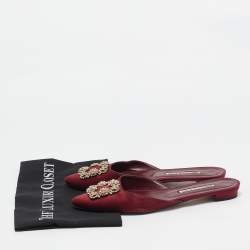Pre Owned Manolo Blahnik Burgundy Satin Hangisi Crystal Embellished Flat Mules Size 39
