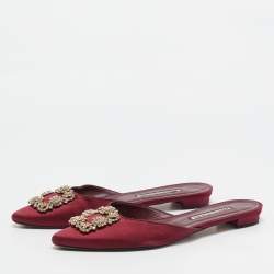 Pre Owned Manolo Blahnik Burgundy Satin Hangisi Crystal Embellished Flat Mules Size 39