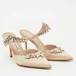 Manolo Blahnik Beige Satin Crystal Embellished Lurum Pointed Toe Mules Size 38