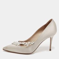 Manolo Blahnik Grey Satin Nadira Crystal Embellished Pointed Toe Pumps Size 38