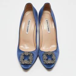 Pre Owned Manolo Blahnik Blue Satin Hangisi Pumps Size 42