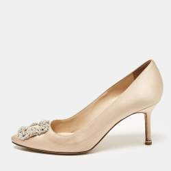 Pre Owned Manolo Blahnik Beige Satin Hangisi Pumps Size 38.5