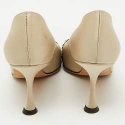 Pre Owned Manolo Blahnik Pearl White/Black Satin and Lace Gerontiushi Pumps Size 36